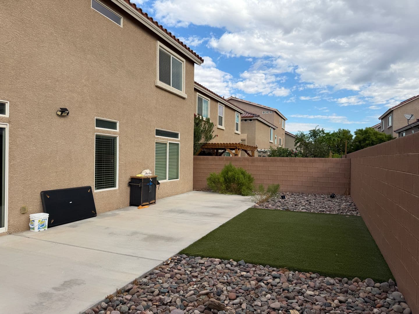 Las Vegas House: 10164 Cascadia Creek Street