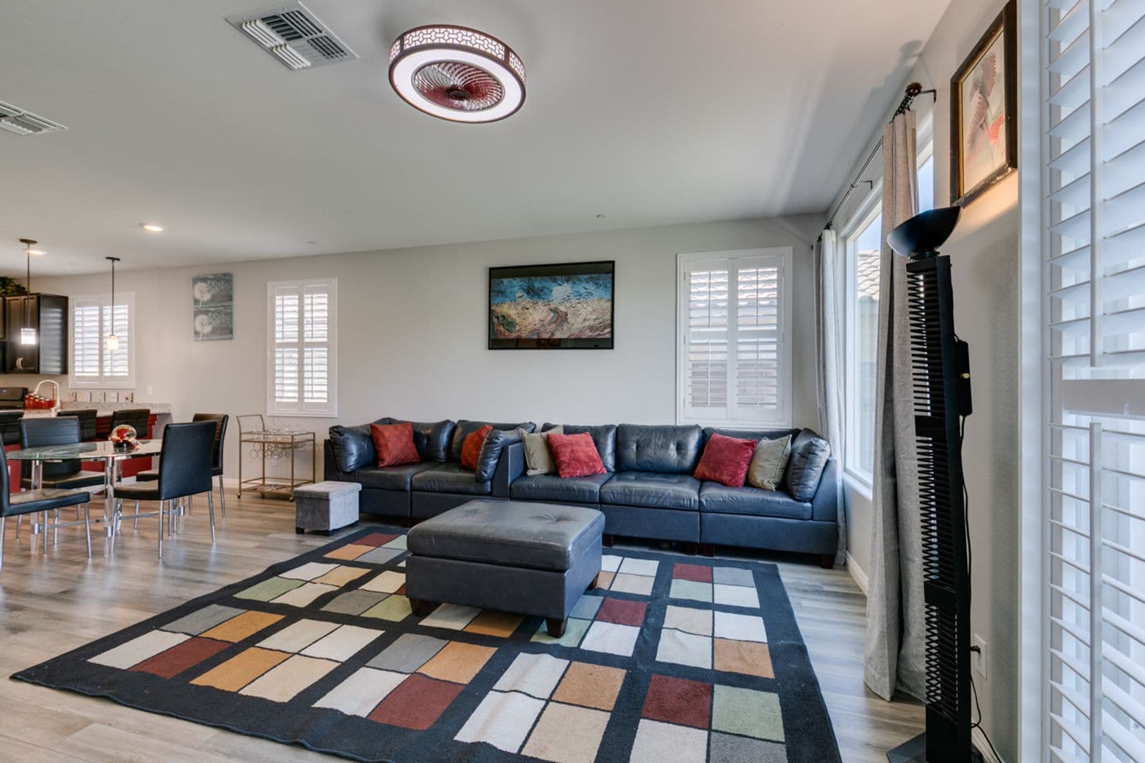 Henderson House: 3496 Calentina Ave