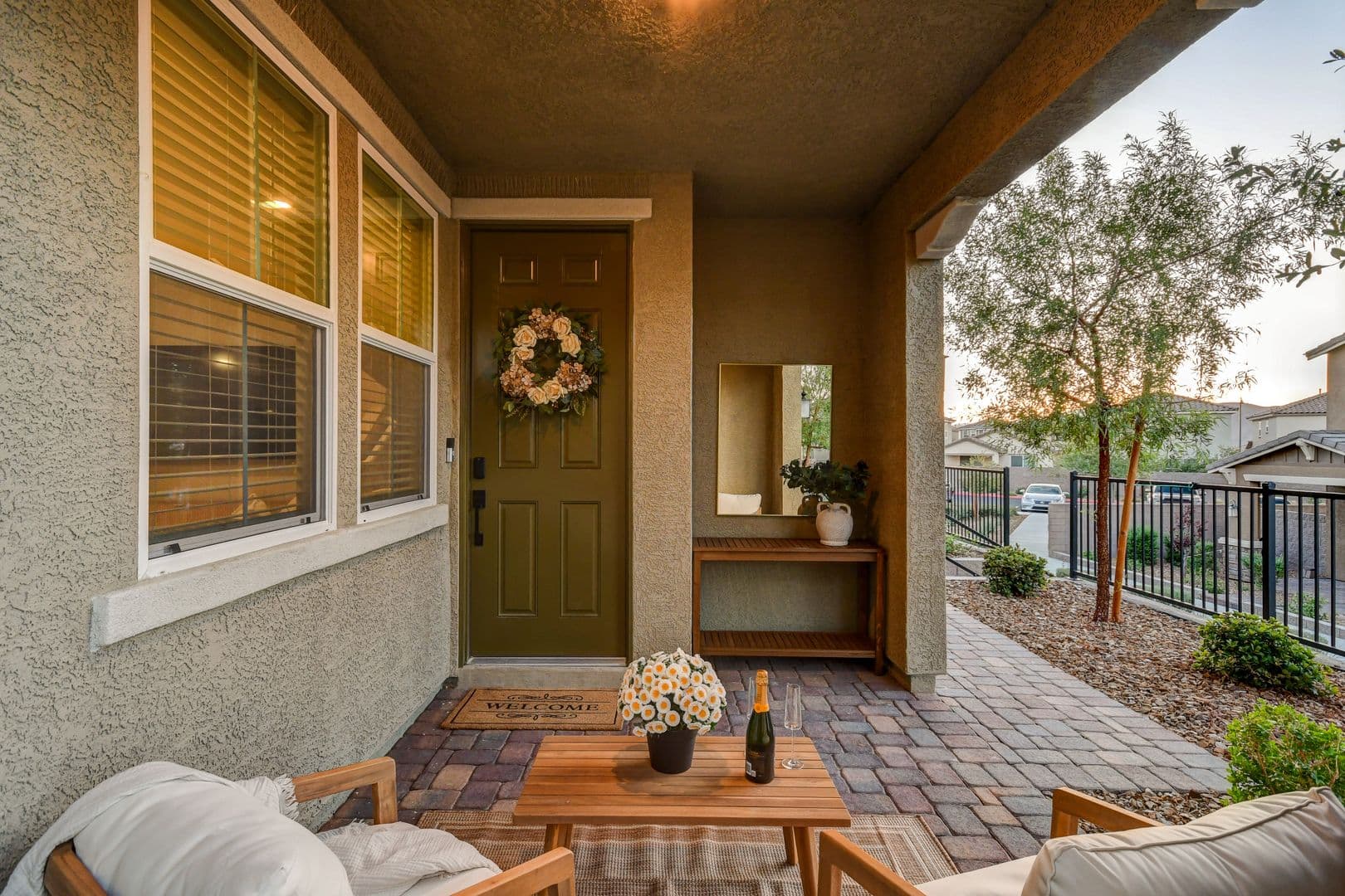 Henderson House: 3568 Anastagio Lane