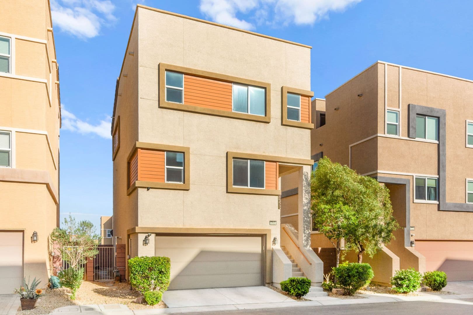 Las Vegas House: 10525 Shiny Skies Dr