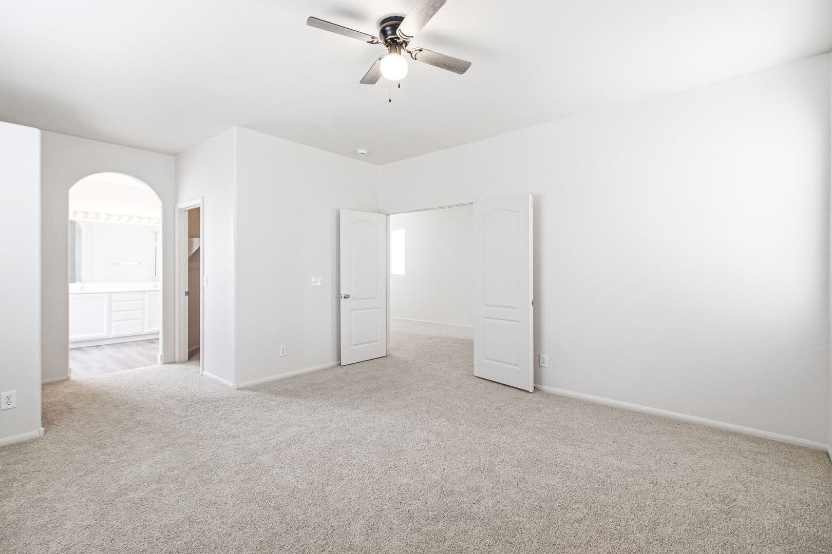 Las Vegas House: 10630 Lessona St