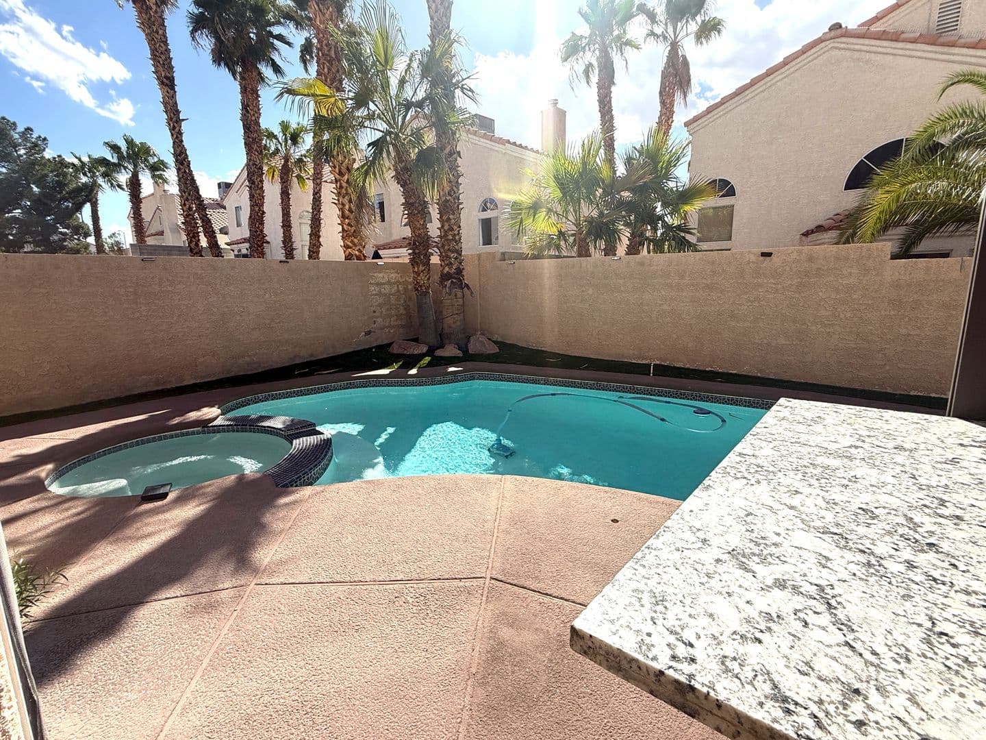 Las Vegas House: 433 Jubilation Drive