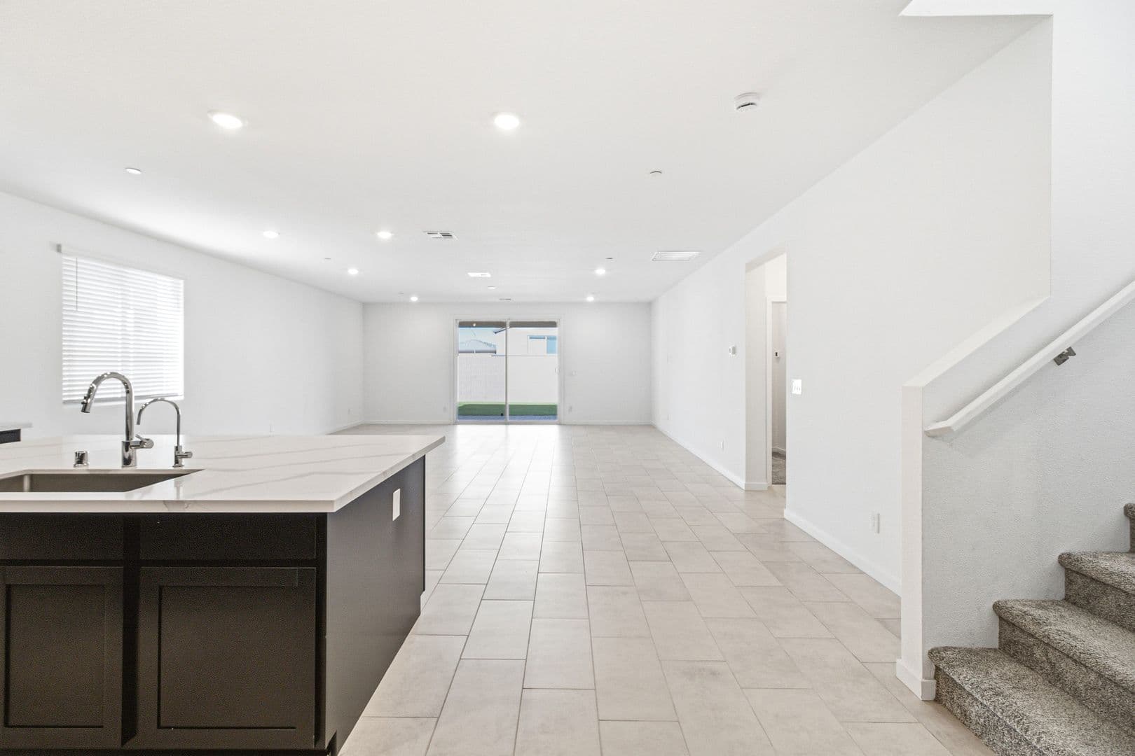 Henderson House: 320 Isla Enclave Way