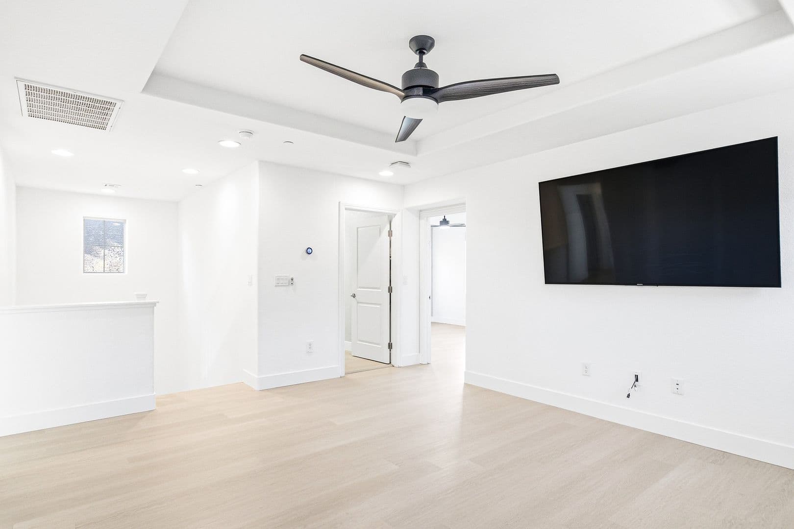 Henderson House: 2182 Trivero St
