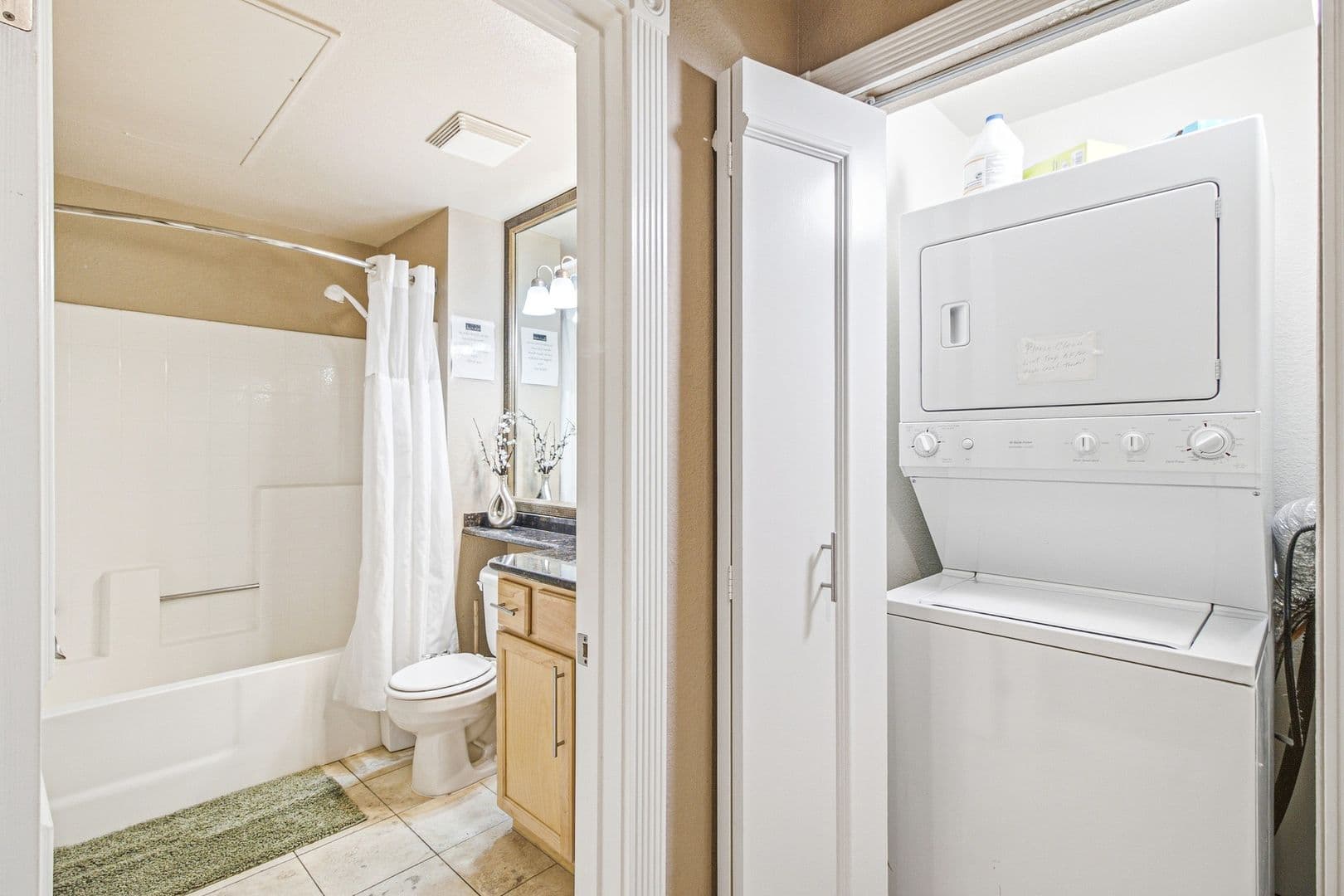 Las Vegas House: 210 E Flamingo Rd #330