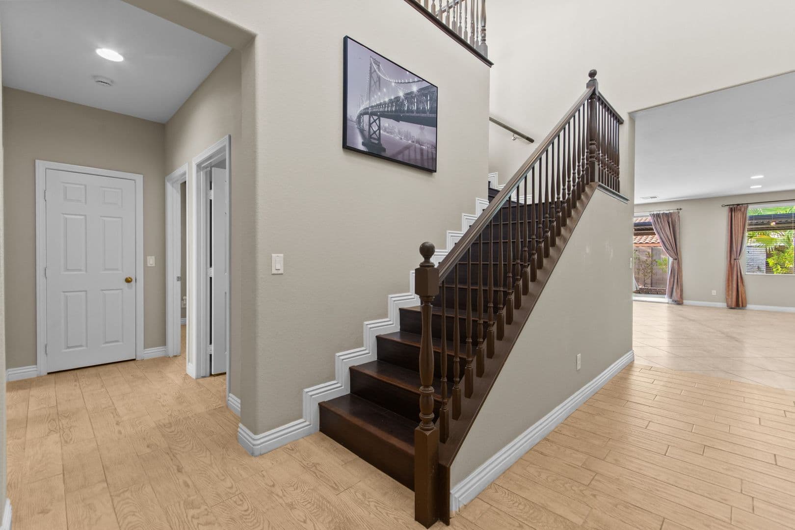 Las Vegas House: 7568 Stray Horse Ave