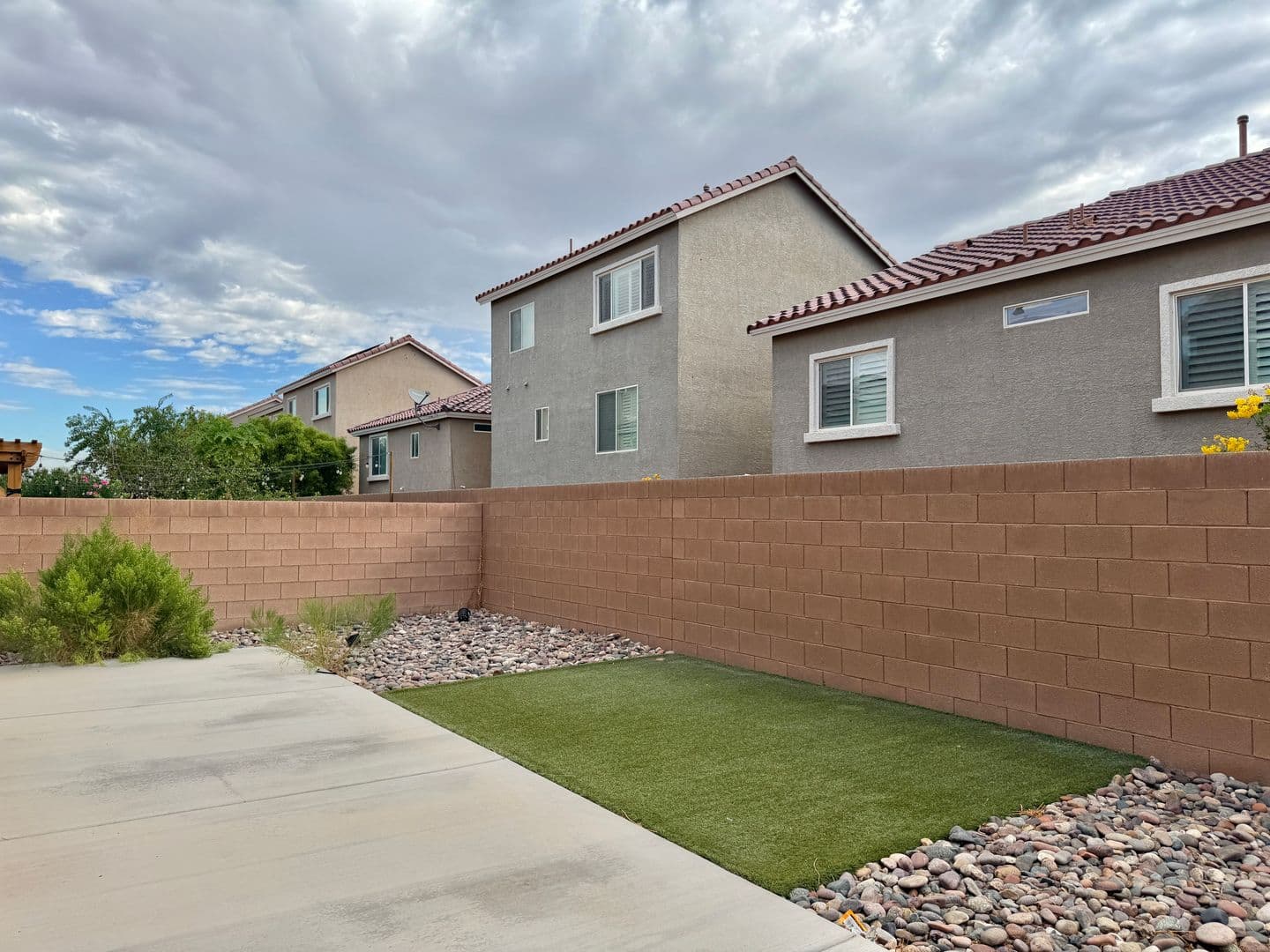 Las Vegas House: 10164 Cascadia Creek Street