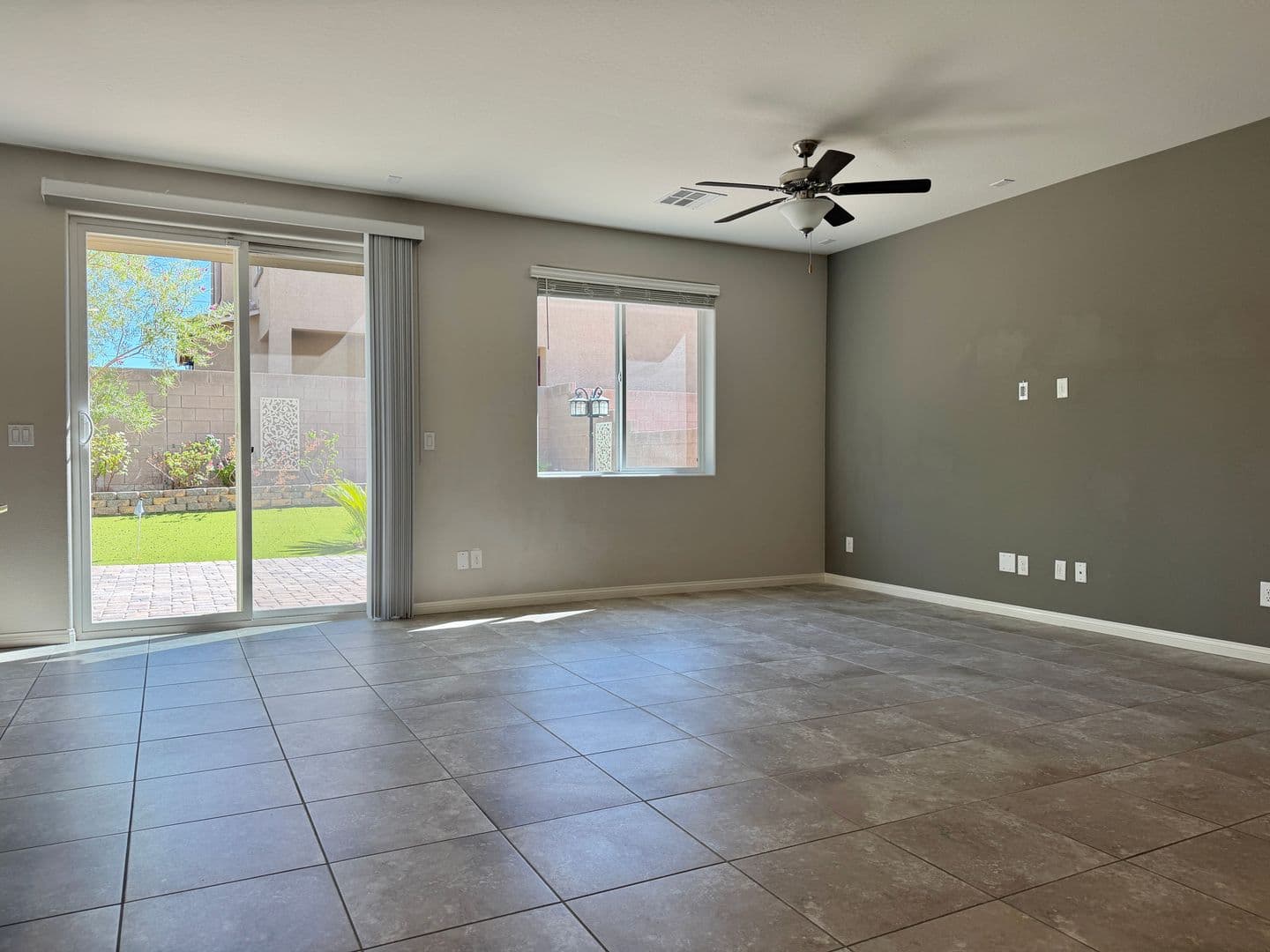 Las Vegas House: 2656 Duneville Street