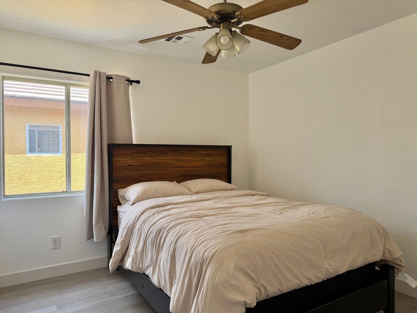 Las Vegas House: 6745 Whipplewood Way