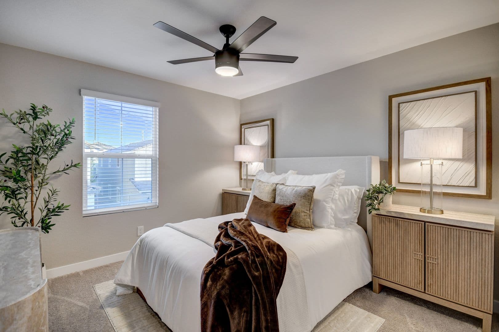 Henderson House: 3568 Anastagio Lane