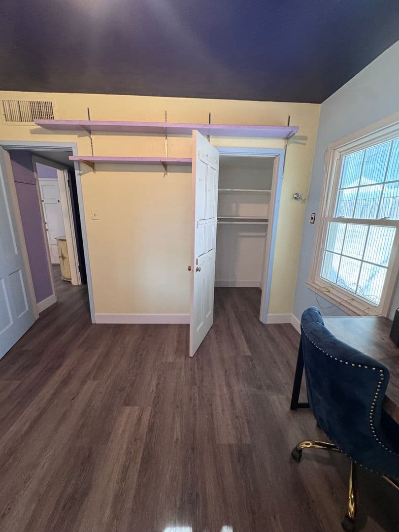 Boulder City House: 648 Utah