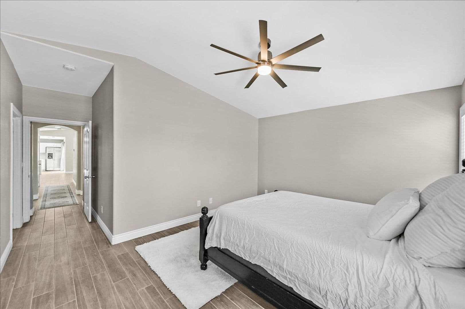 Las Vegas House: 1464 Amitola Ave