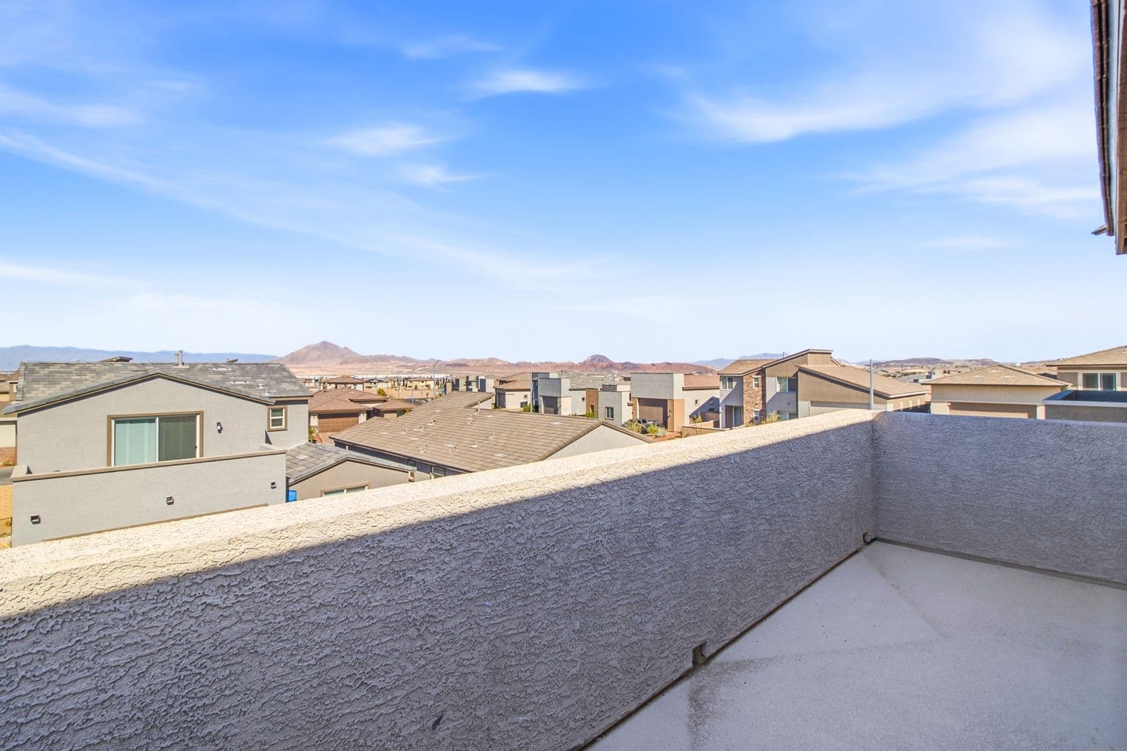 Henderson House: 320 Isla Enclave Way