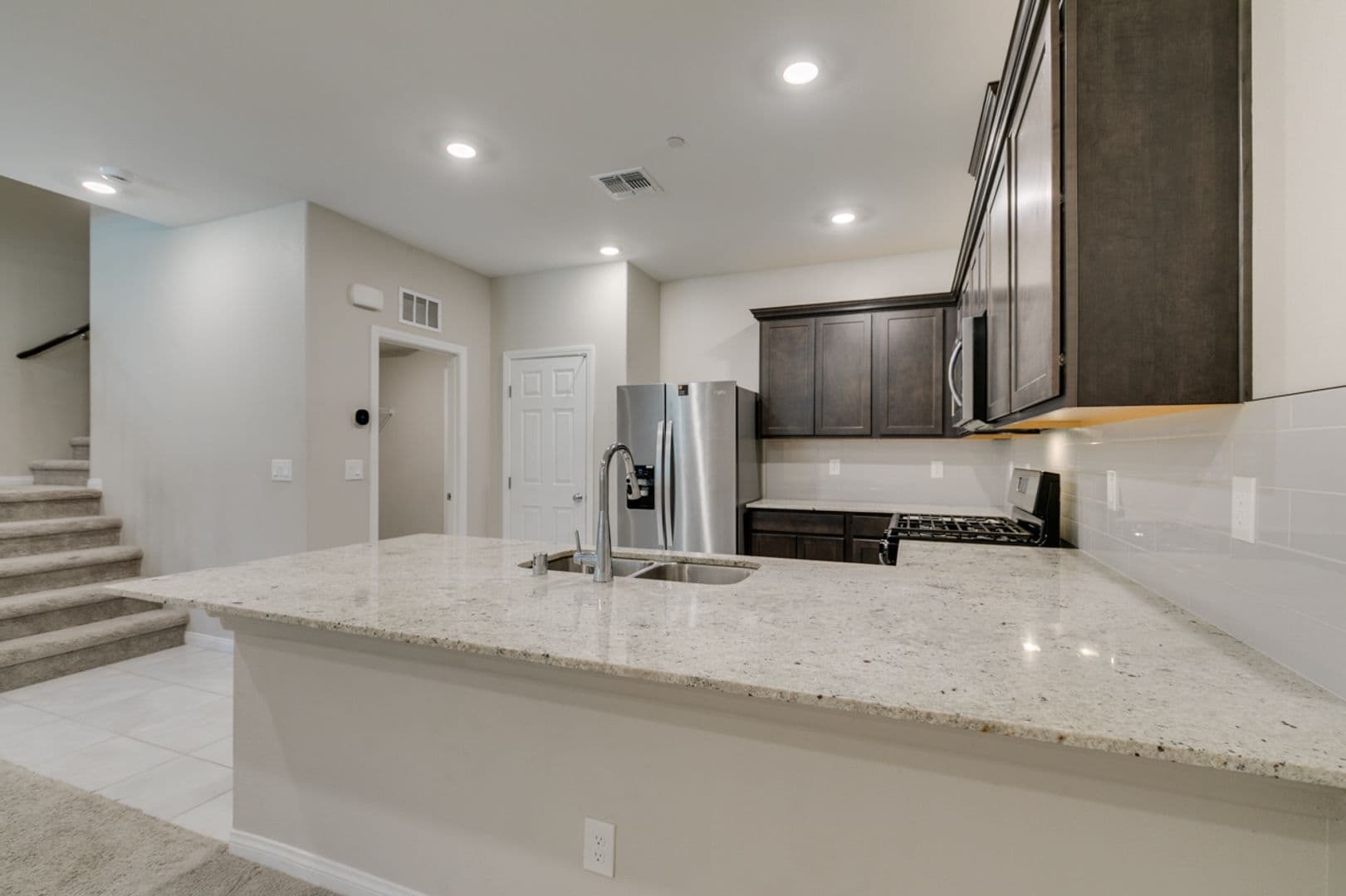 Henderson House: 2604 Ercolano St