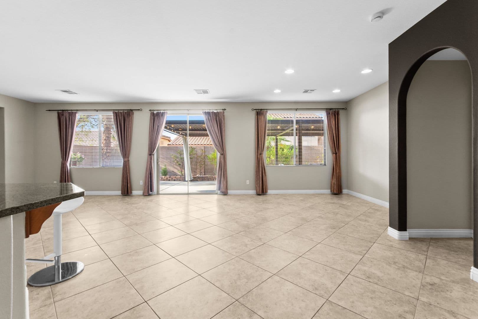 Las Vegas House: 7568 Stray Horse Ave