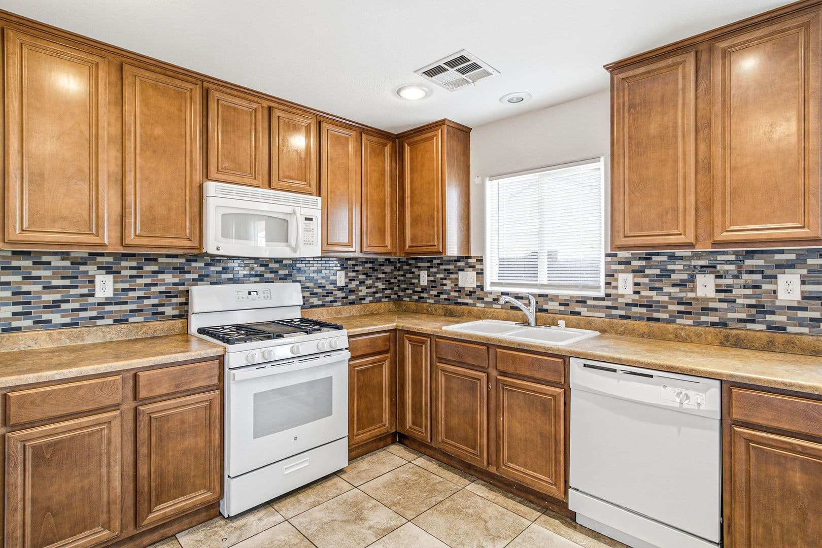 Las Vegas House: 8278 Time Machine Ave
