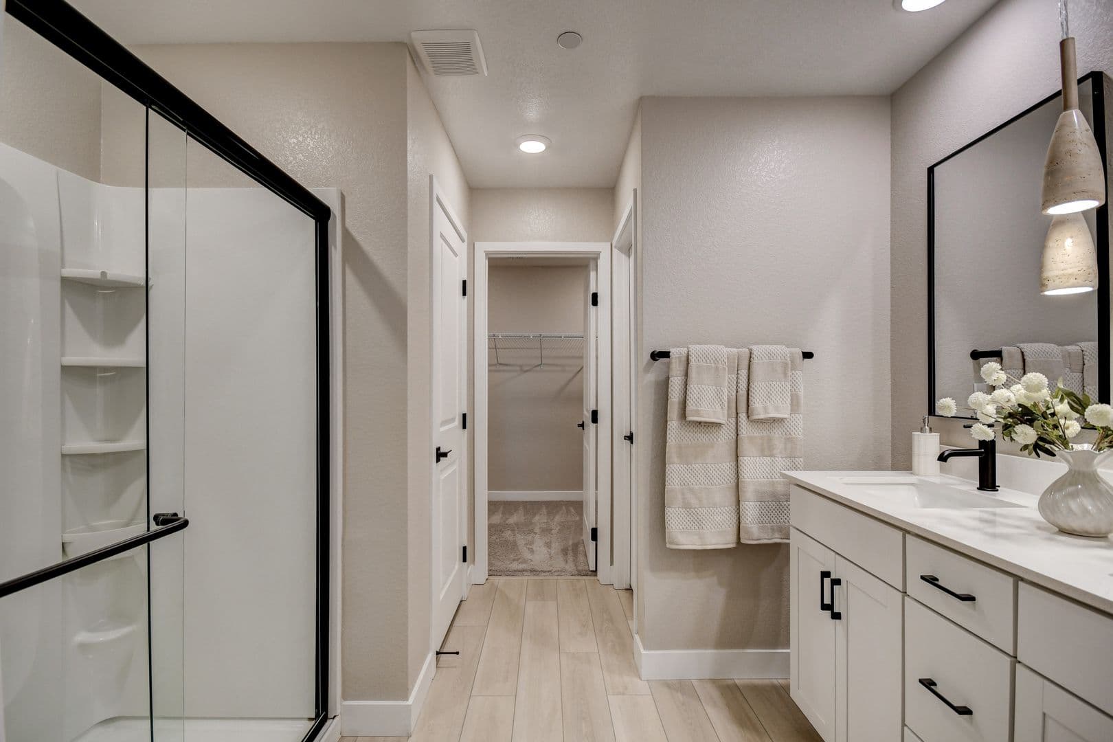 Henderson House: 3568 Anastagio Lane