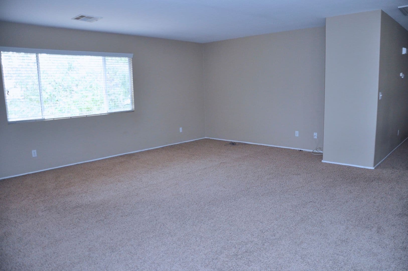 Henderson House: 1275 Dove Tree Court