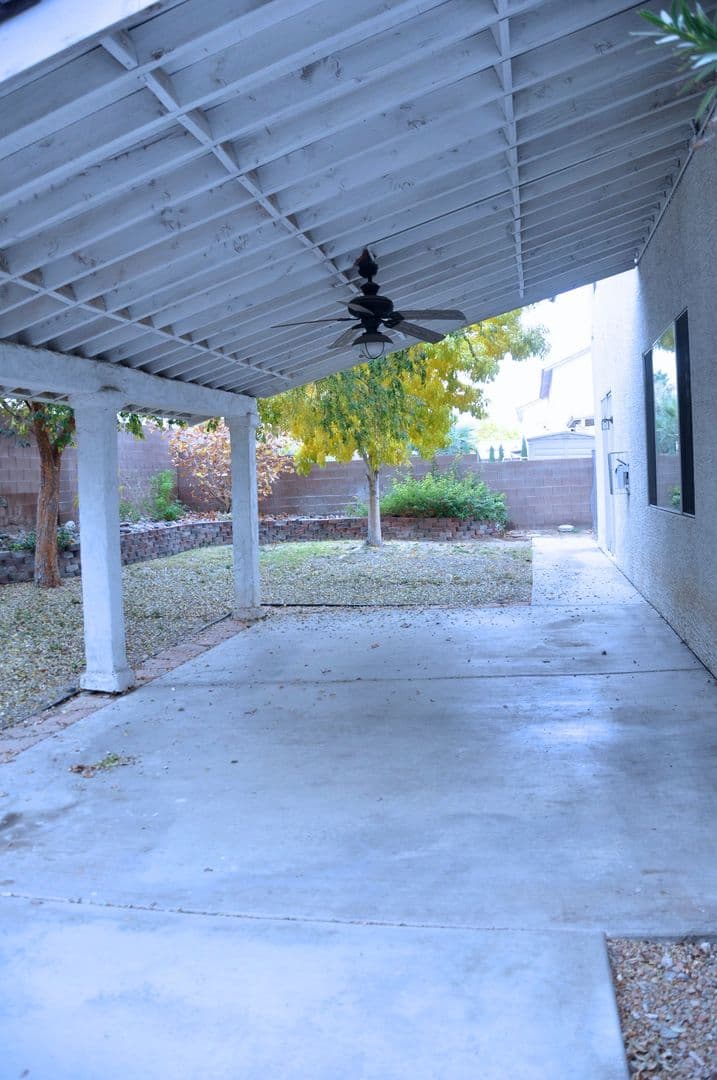 Henderson House: 1275 Dove Tree Court