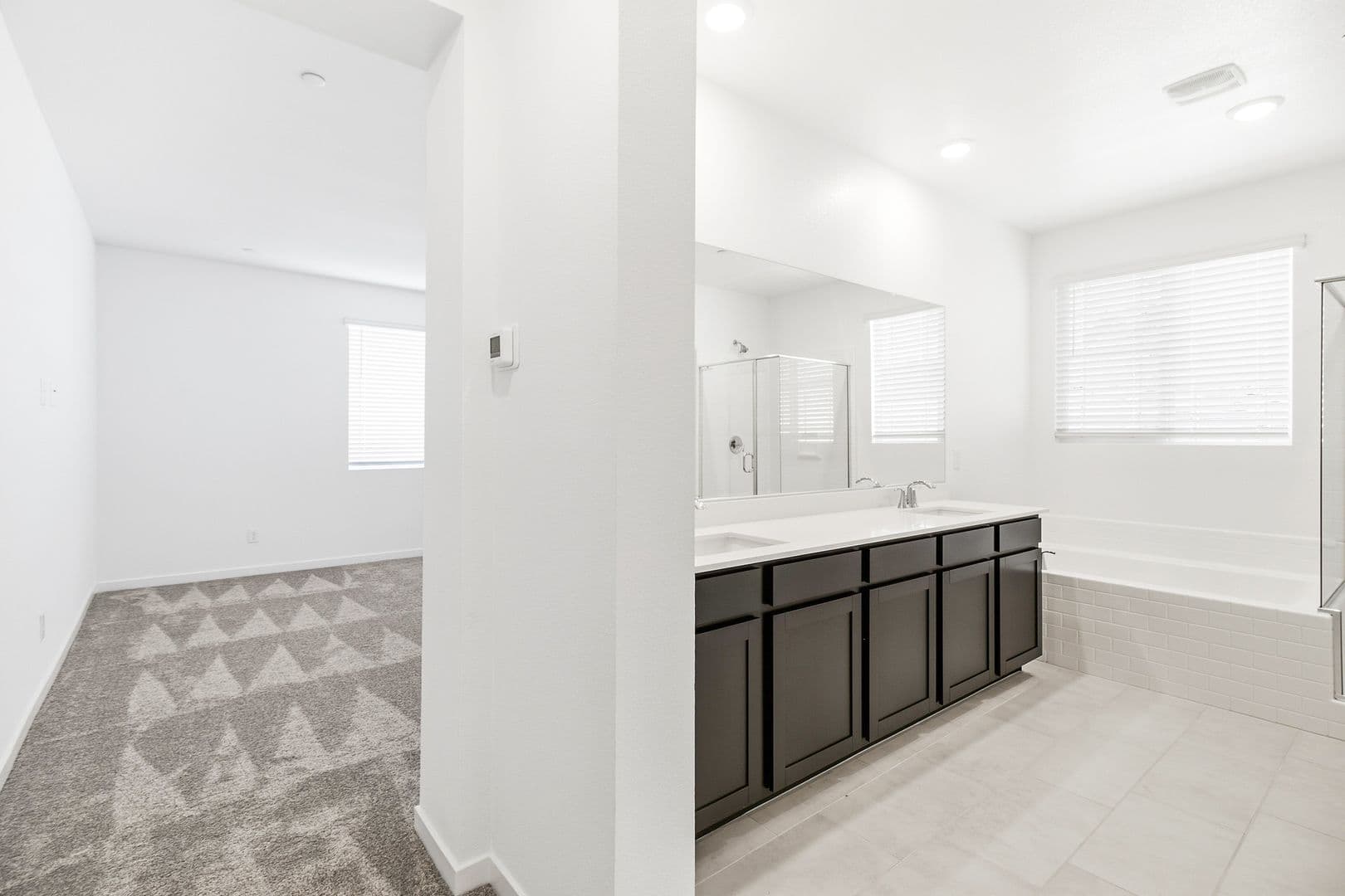 Henderson House: 320 Isla Enclave Way