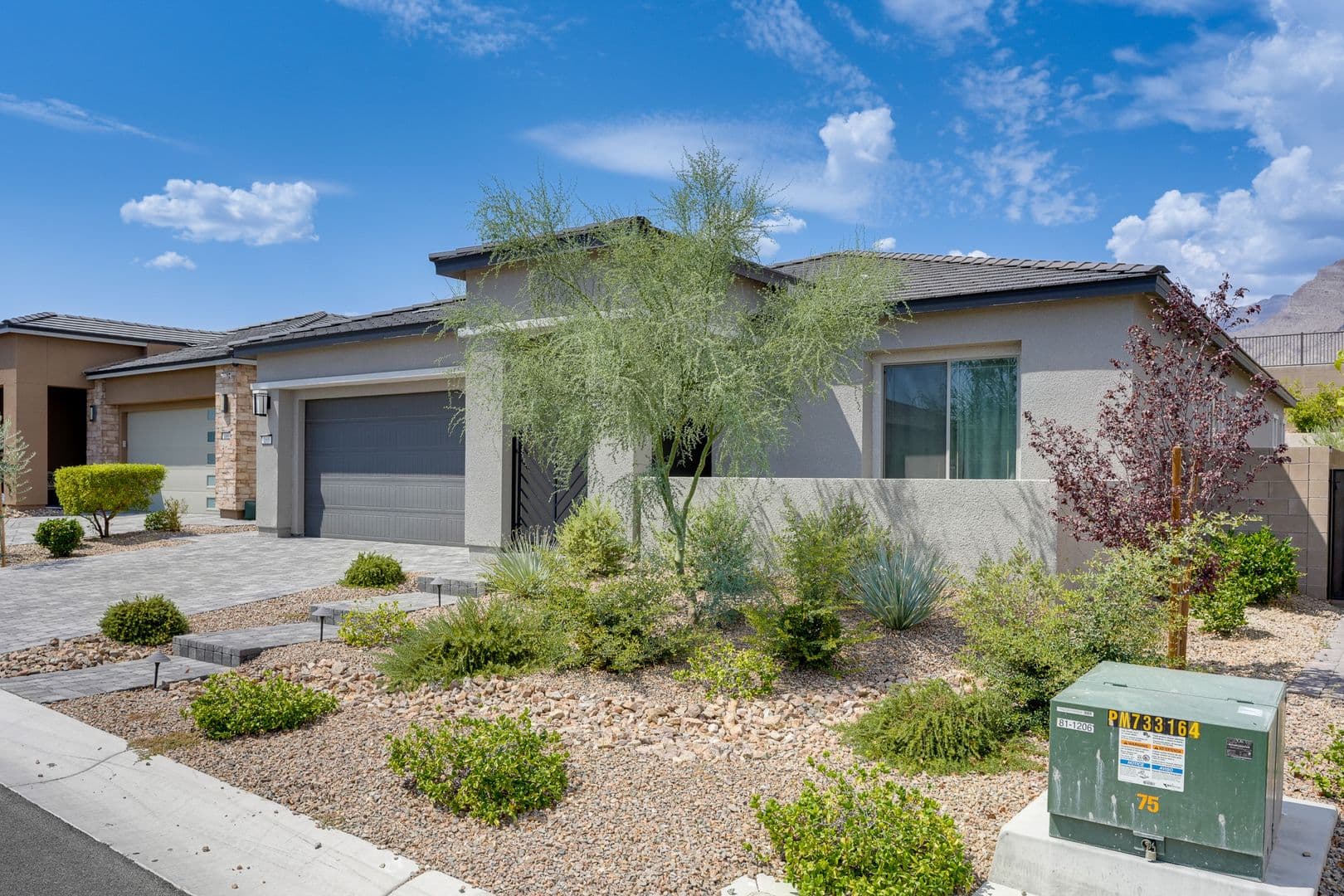 Las Vegas House: 165 Springbough Ln