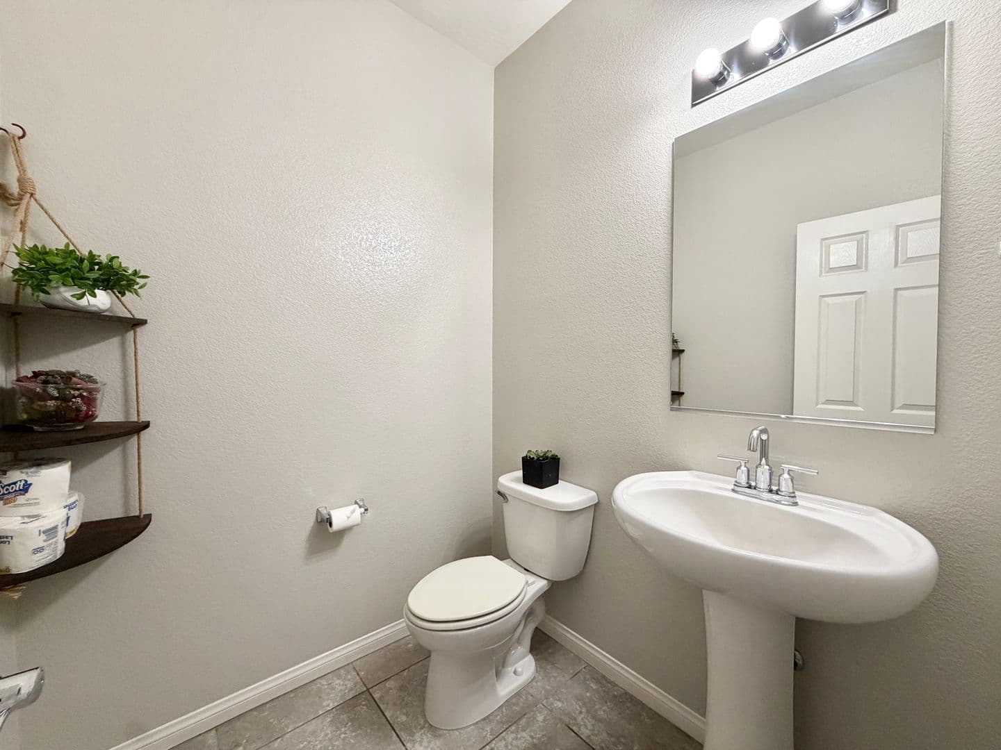 Las Vegas House: 2656 Duneville Street