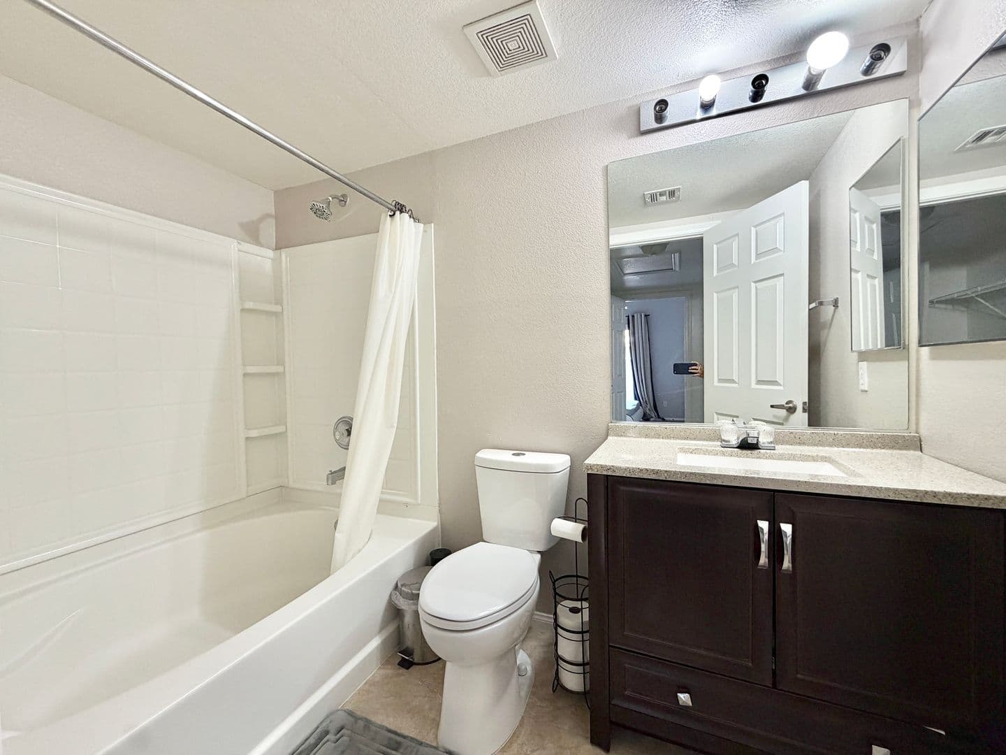 Henderson Townhome: 62 Blue Beak Way
