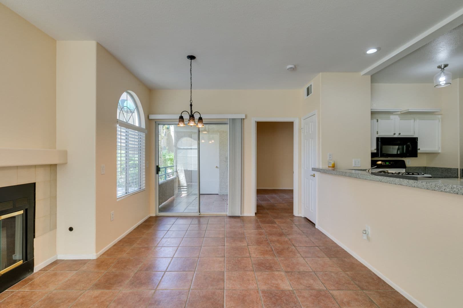Henderson House: 2251 Wigwam Pkwy #1016
