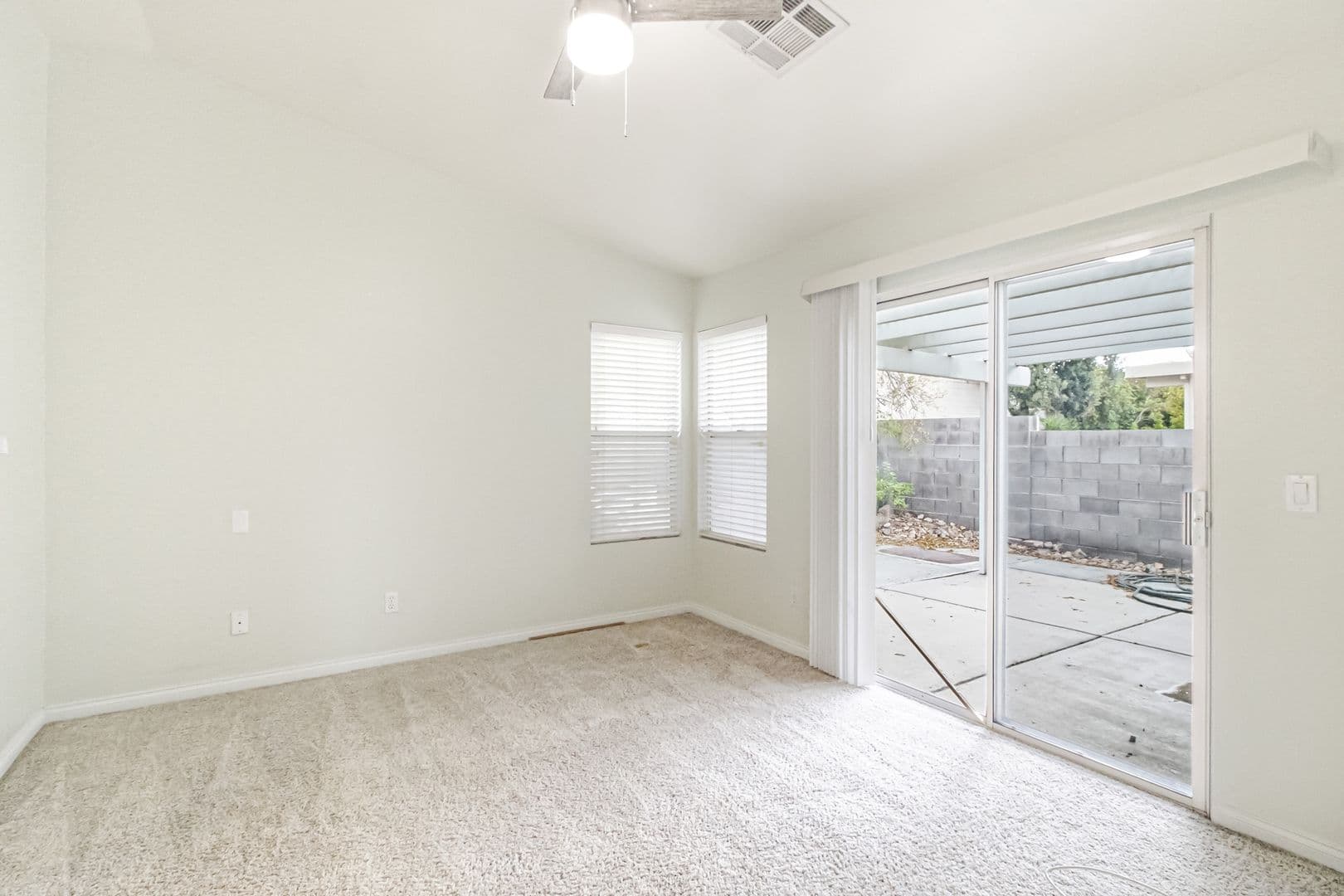 Henderson House: 2407 Worchester Rd