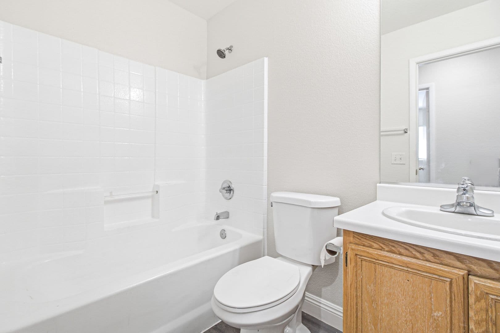 Henderson House: 183 White Butte