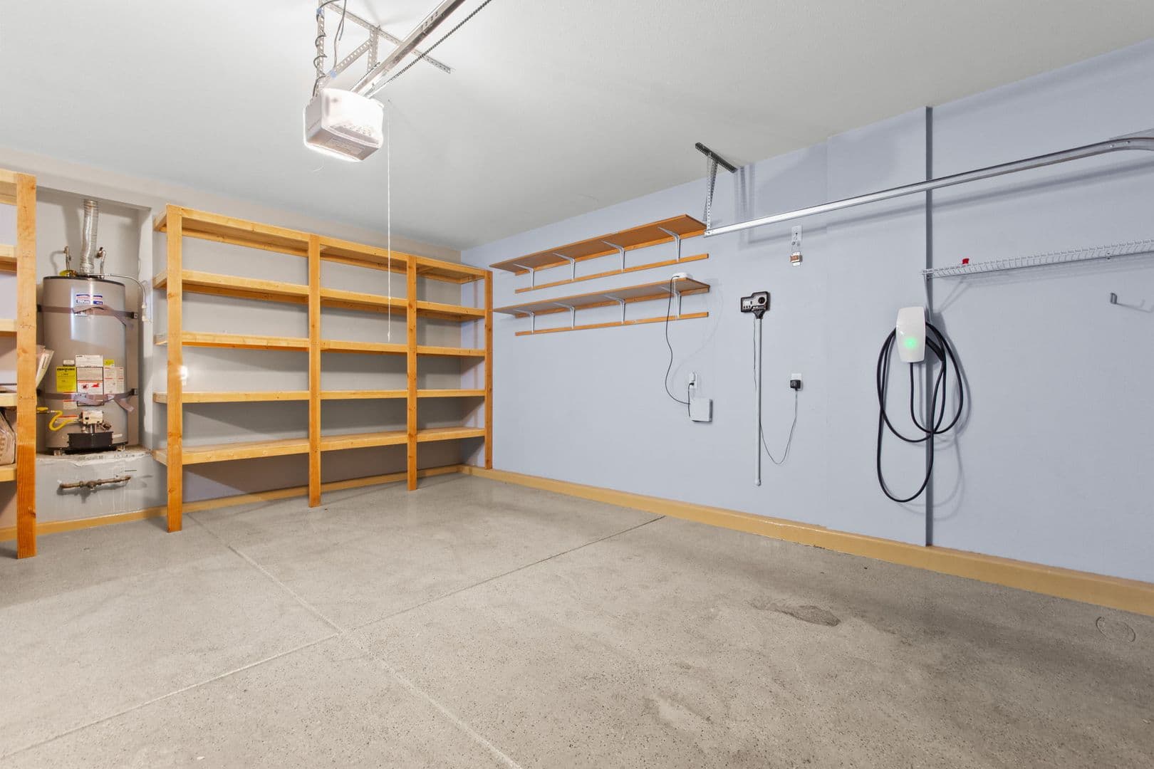Las Vegas House: 7568 Stray Horse Ave