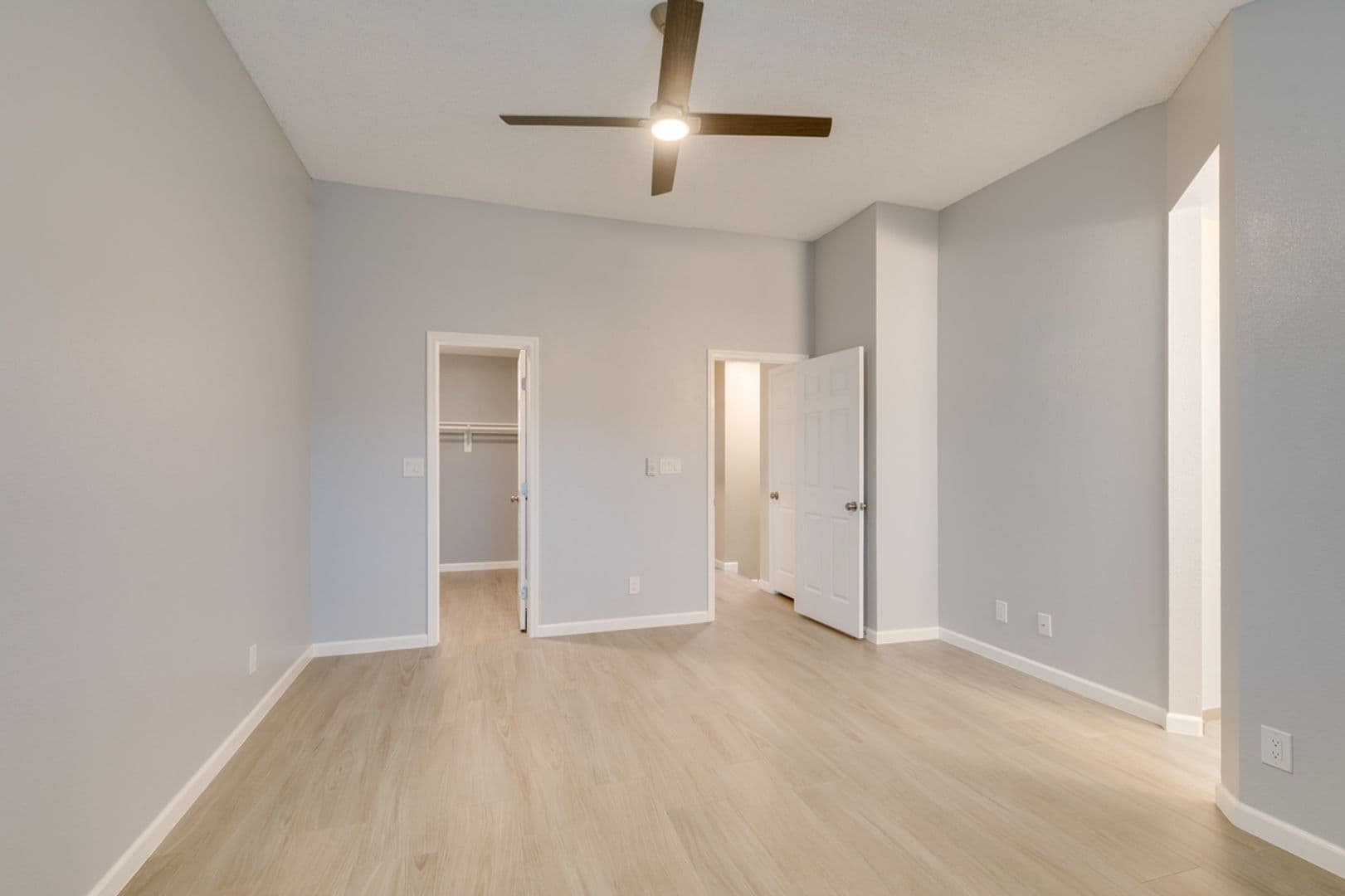 Henderson House: 540 Sutters Mill Rd