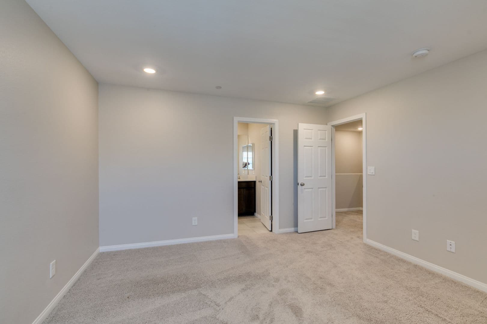 Henderson House: 2604 Ercolano St
