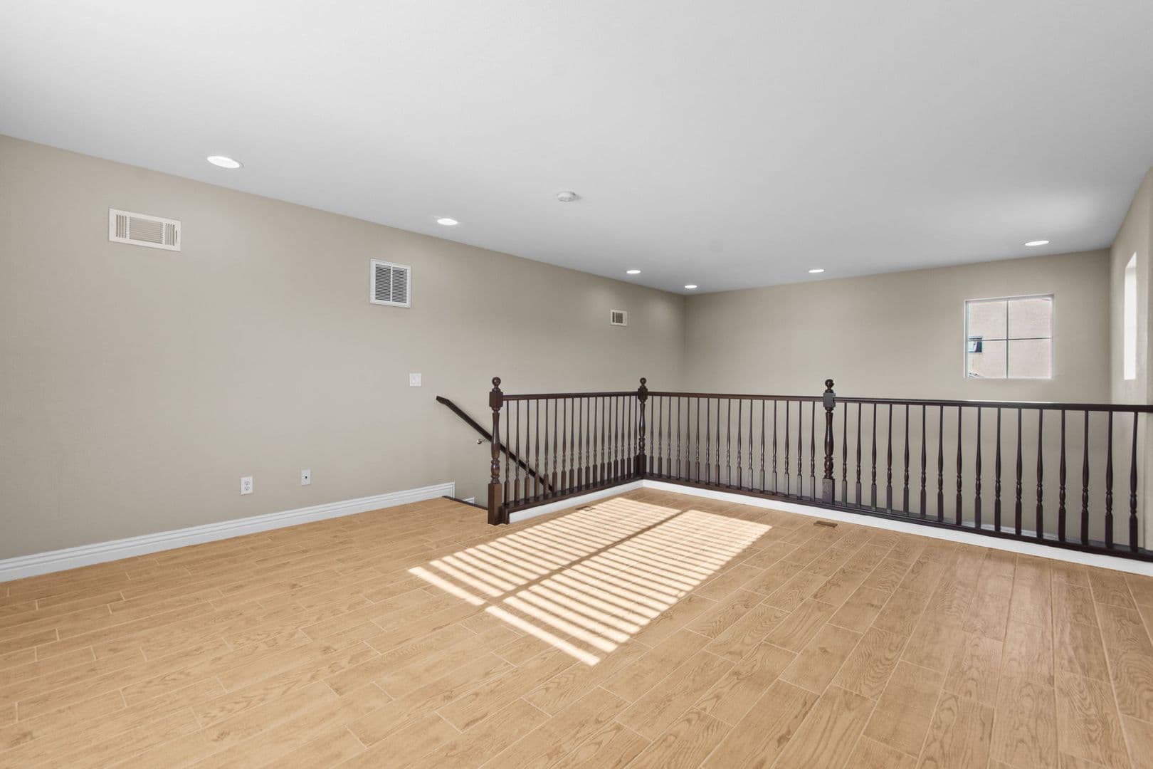 Las Vegas House: 7568 Stray Horse Ave