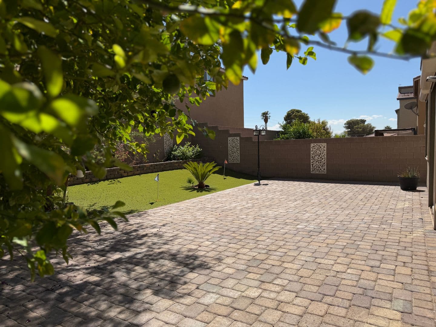 Las Vegas House: 2656 Duneville Street