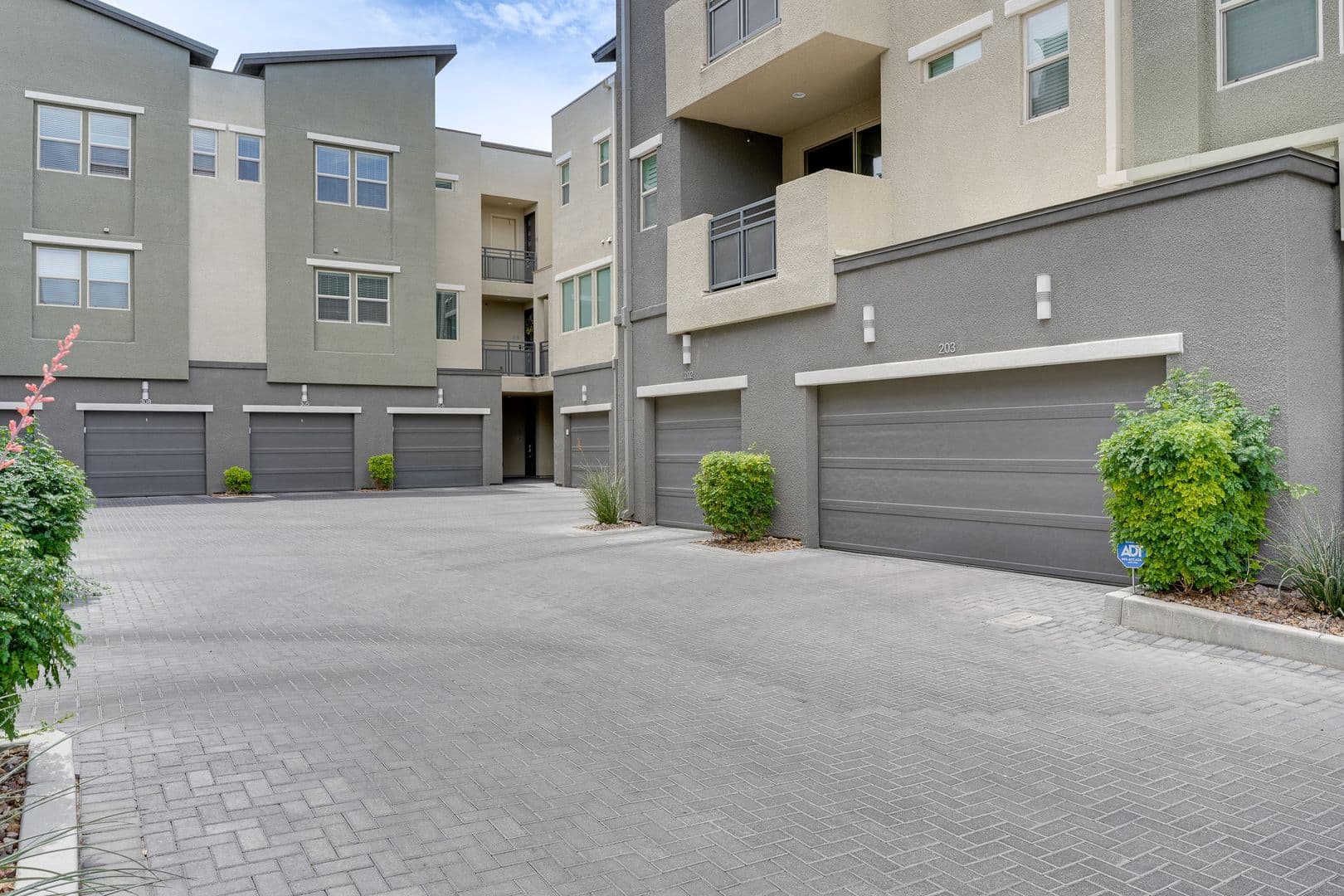 Las Vegas House: 11231 Hidden Peak Ave