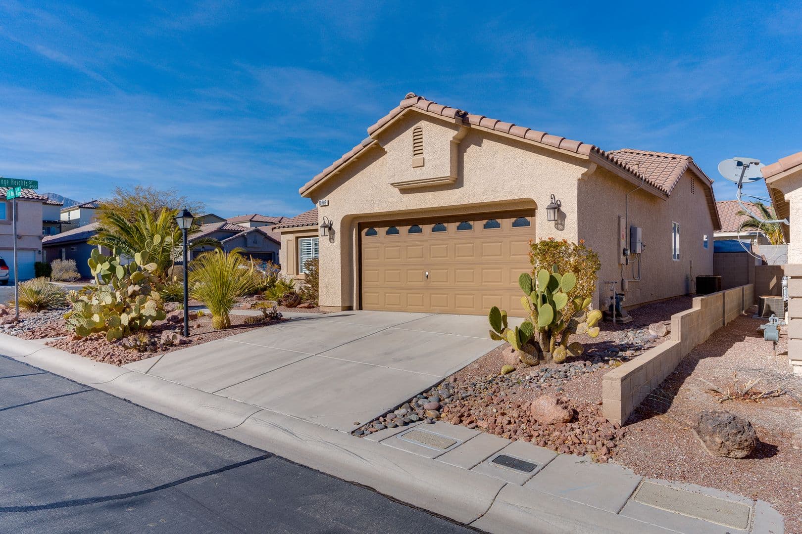 Las Vegas House: 10708 Cliff Mountain Ave