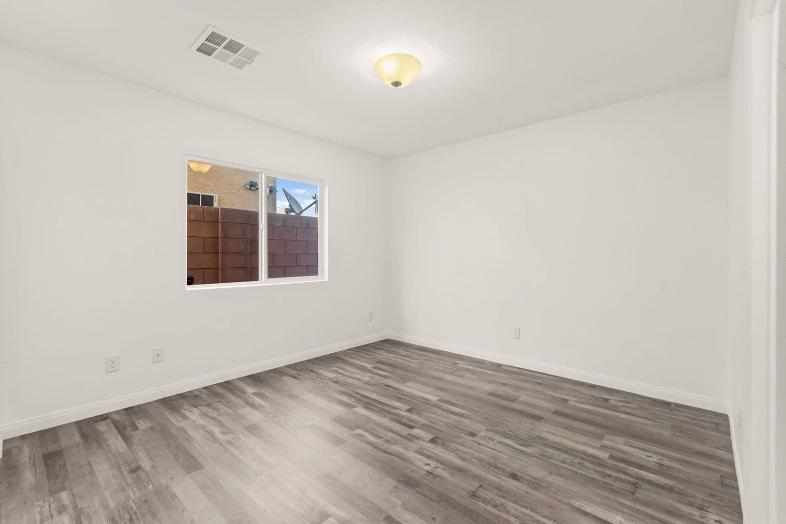 Las Vegas House: 10525 Shiny Skies Dr
