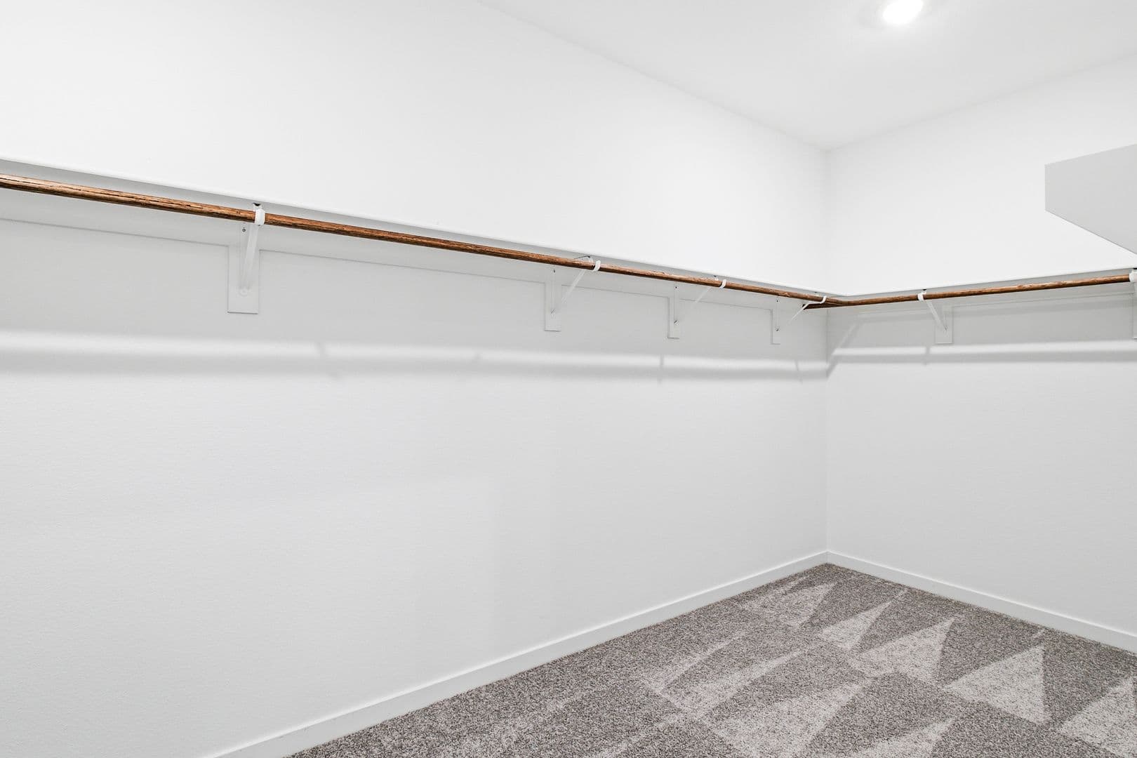 Henderson House: 320 Isla Enclave Way
