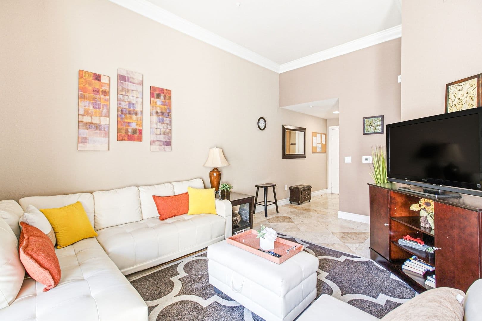 Las Vegas House: 210 E Flamingo Rd #330