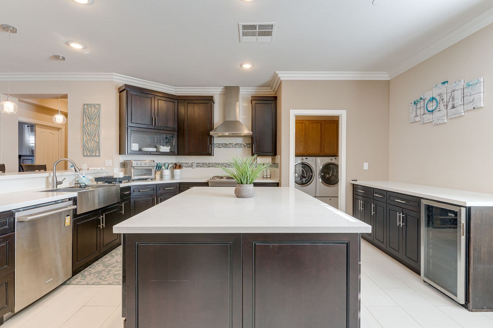 Las Vegas House: 10708 Cliff Mountain Ave