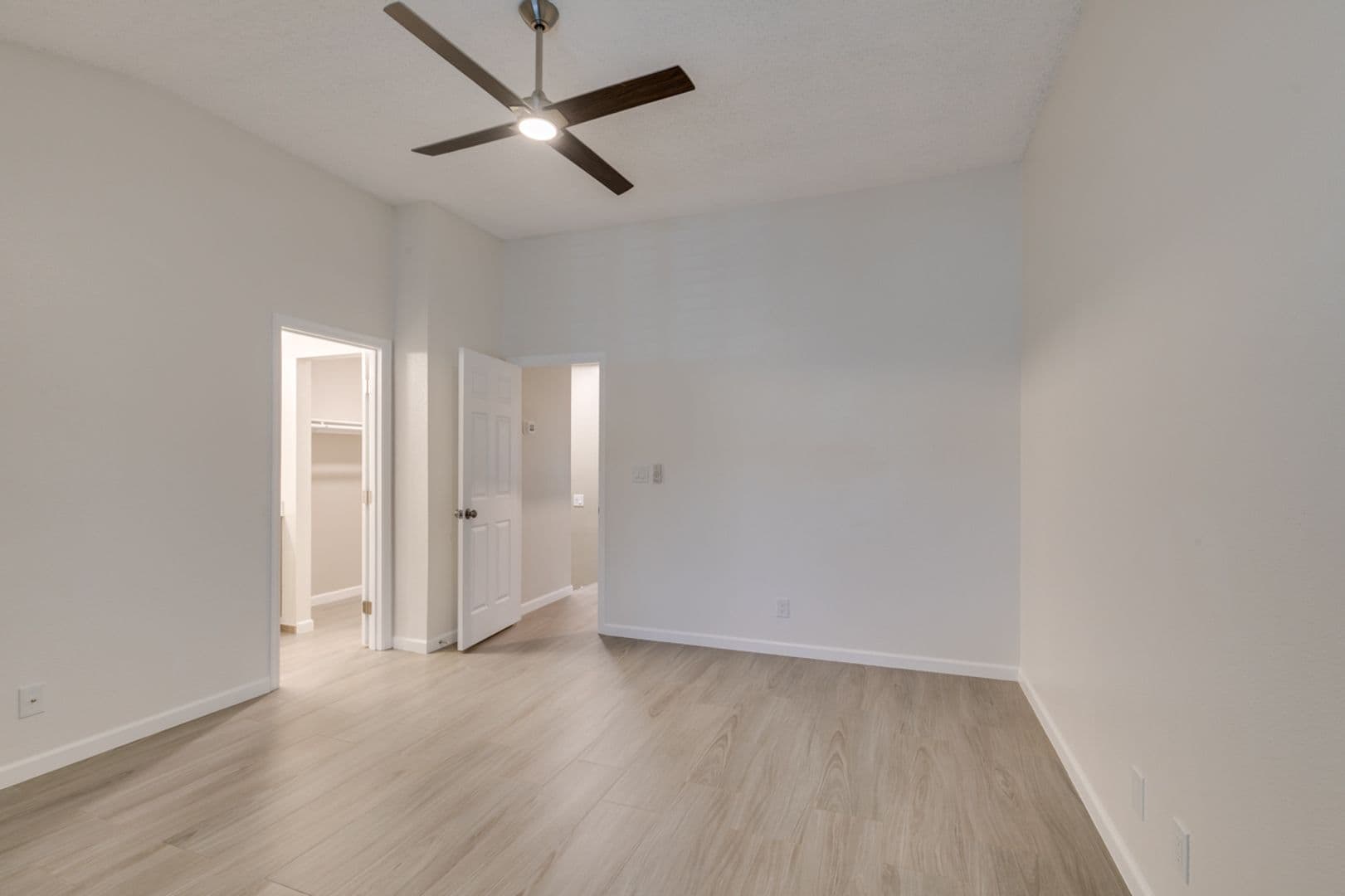 Henderson House: 540 Sutters Mill Rd