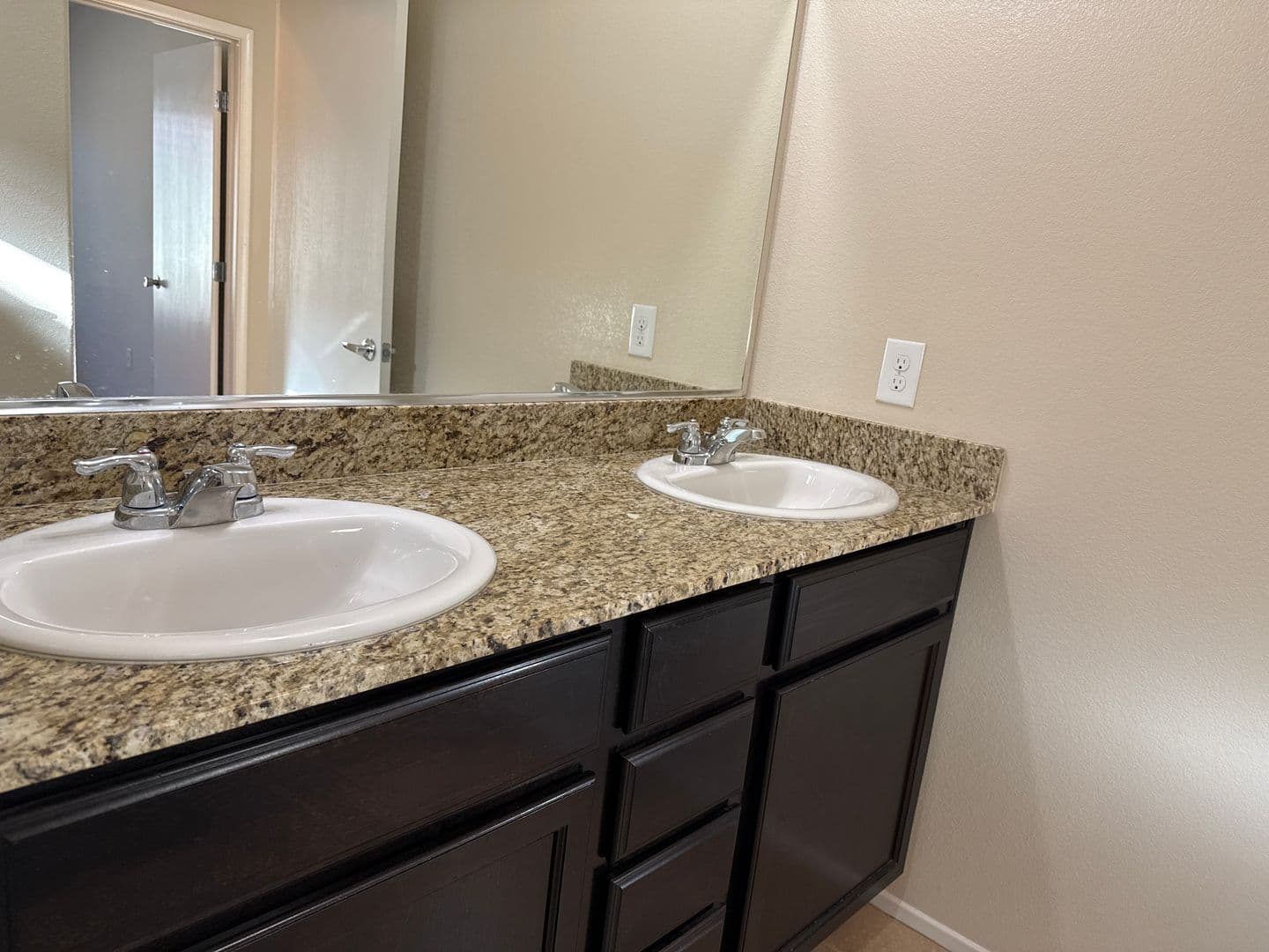 North Las Vegas Townhome: 4132 Juanita May Avenue