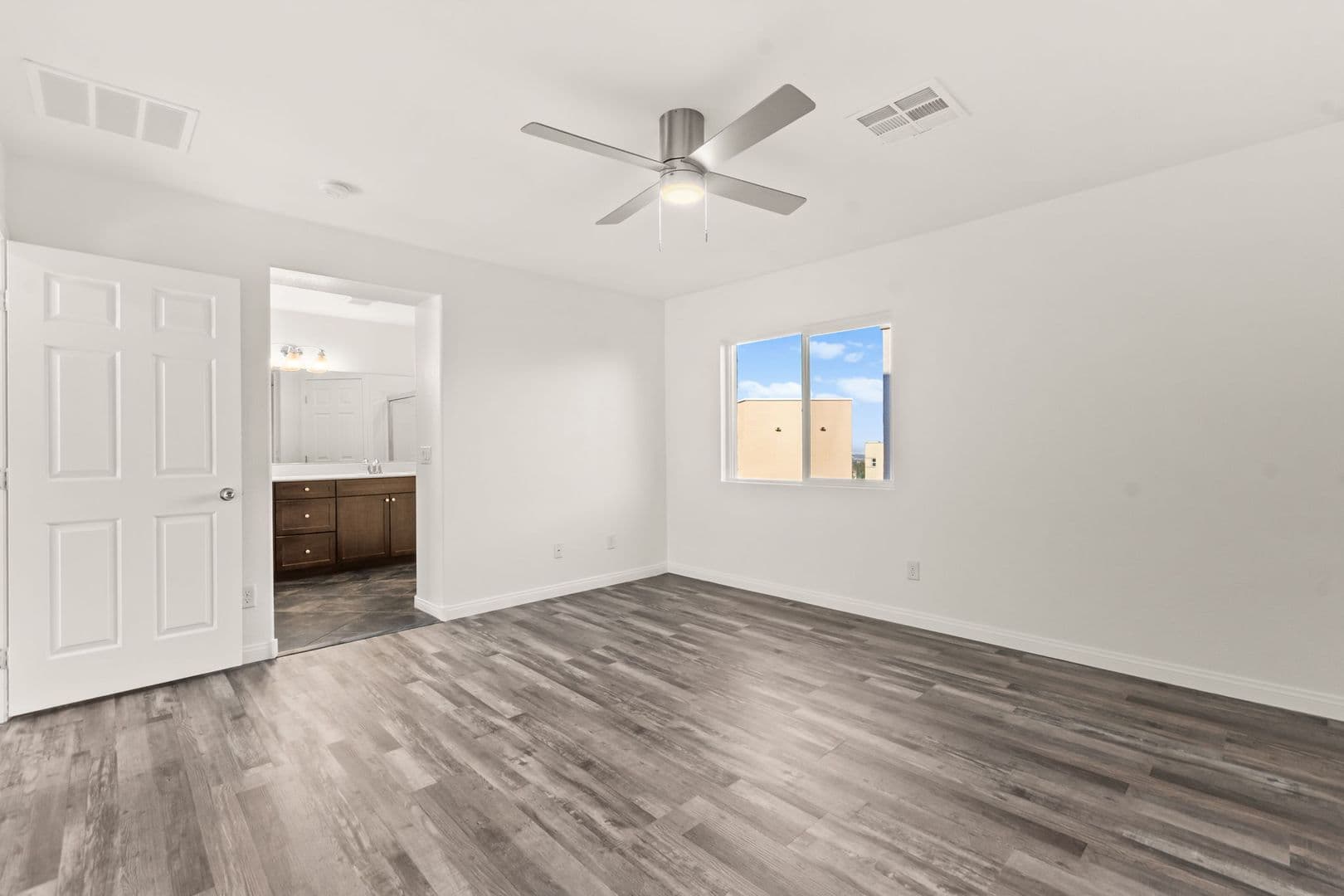 Las Vegas House: 10525 Shiny Skies Dr