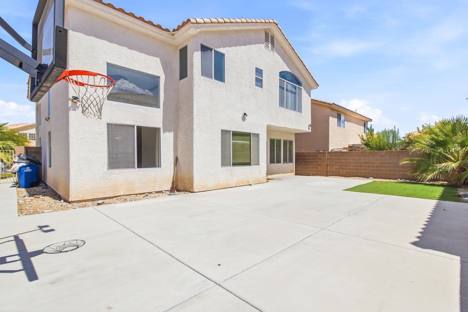 Las Vegas House: 9923 Vermillion Cliffs Ave