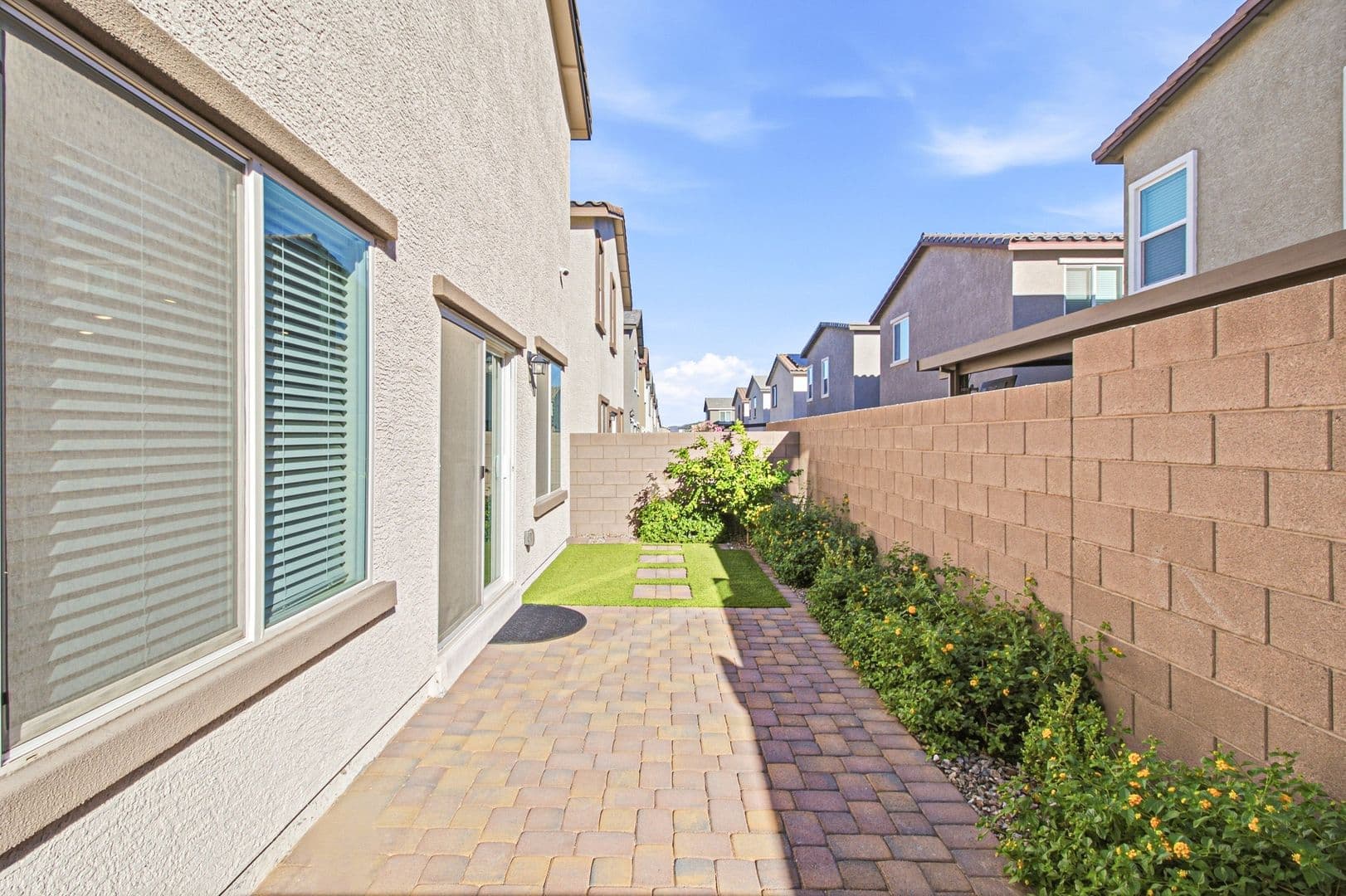 Las Vegas House: 3499 La Cura Ave