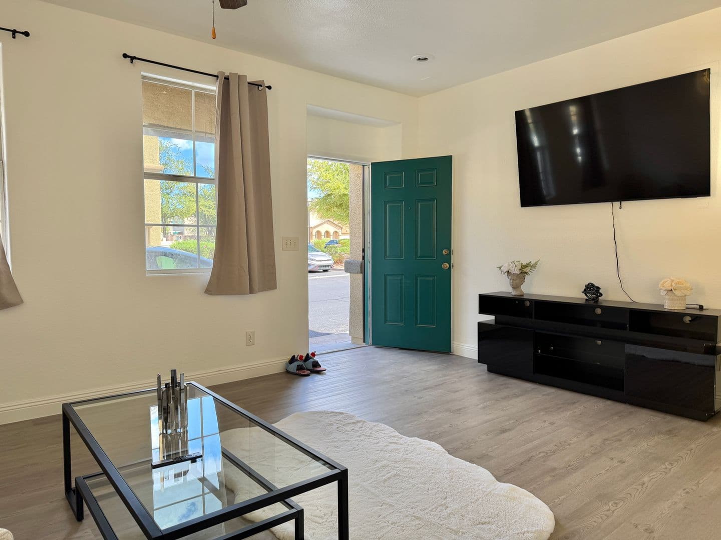 Las Vegas House: 6745 Whipplewood Way