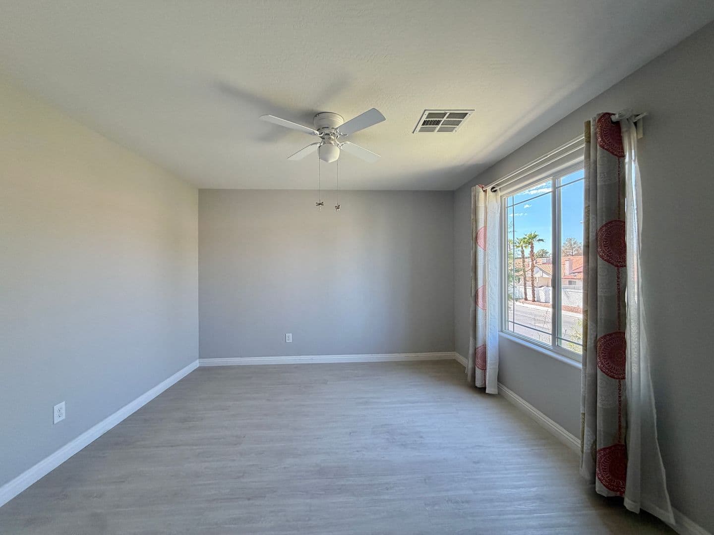 Las Vegas House: 2656 Duneville Street