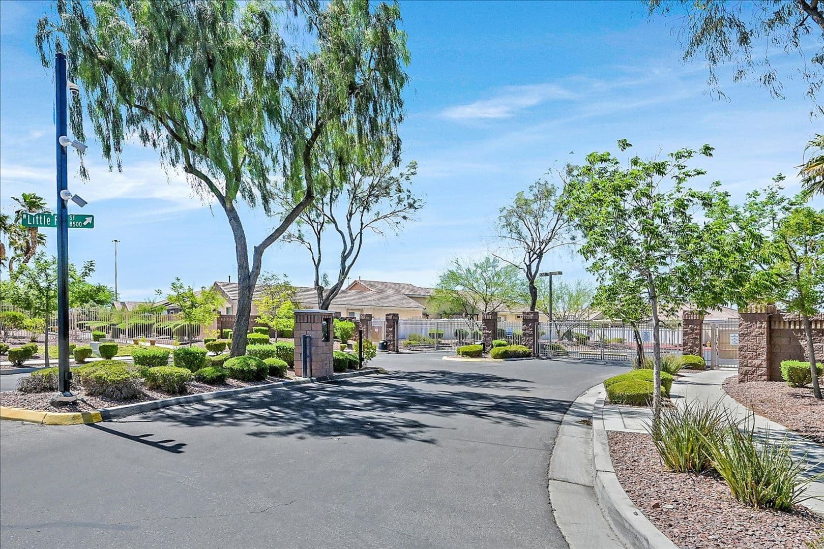 Las Vegas House: 1464 Amitola Ave