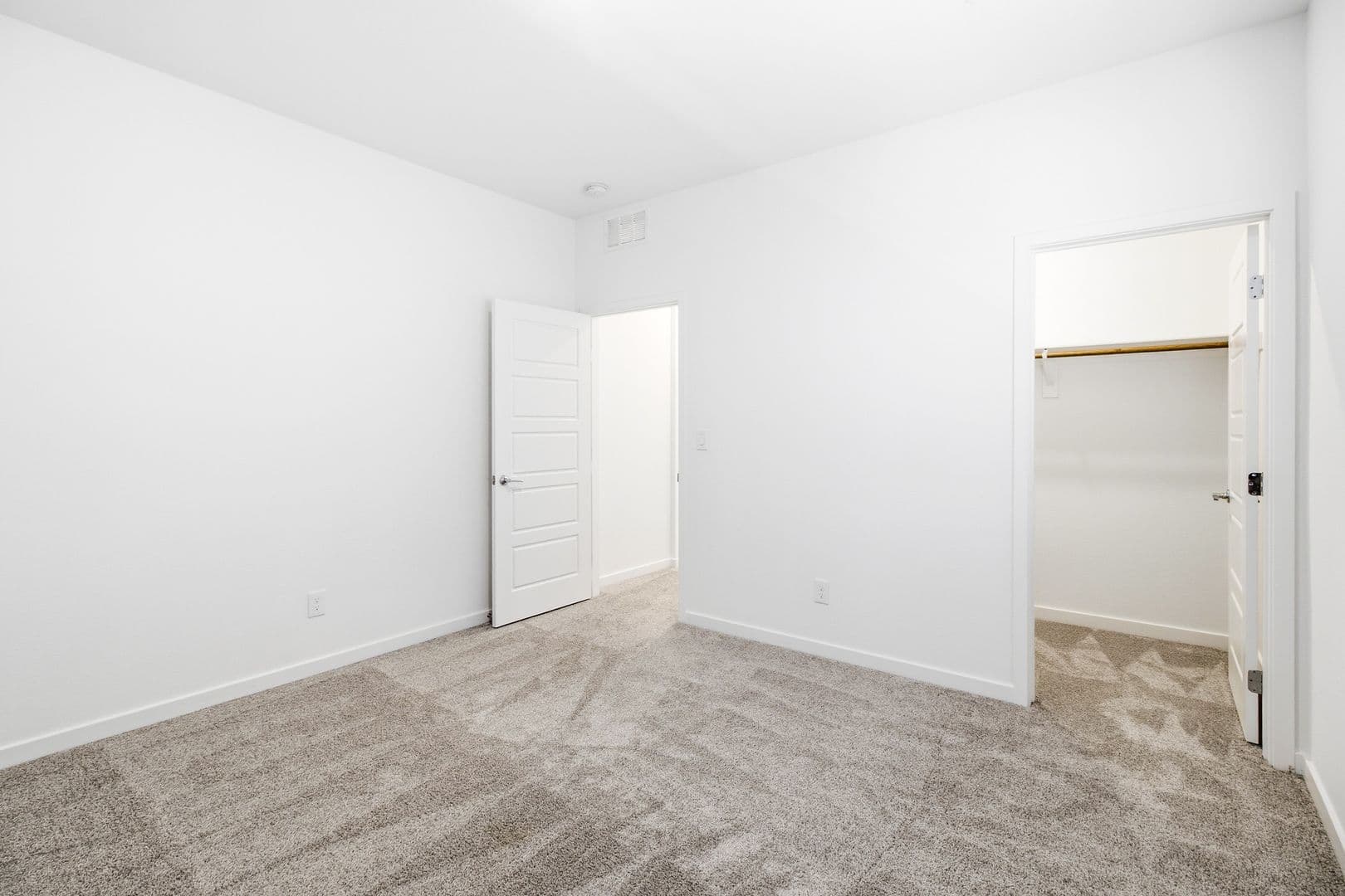 Henderson House: 320 Isla Enclave Way